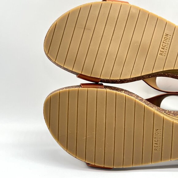 Kenneth Cole Reaction Womens 9.5 Great Gal Toffee Brown Low Wedges Sandals Shoes - Picture 10 of 13